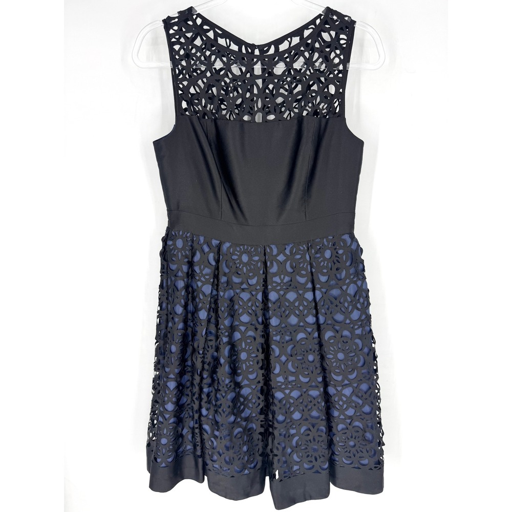 Muse Black Laser Cut Overlay Sleeveless Cocktail Dress Navy Blue Lining Size‎ 8